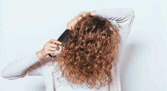 Winter hair care: Simple methods for maintaining curly hair in the chilly months