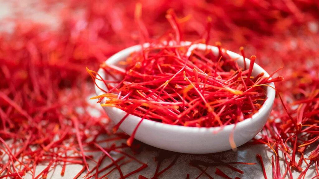 Use Saffron Suggestions For Healthy, Beautiful Skin To Beat The Summer Heat