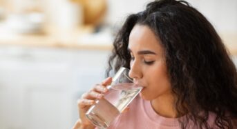 5 Reasons Against Drinking Refrigerated Water