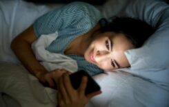 7 Serious Health Risks Associated With Using a Phone at Night