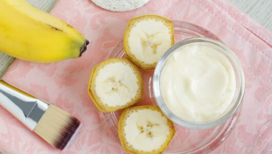 4 DIY Banana Face Masks for Skin That Is Flawless and Radiant