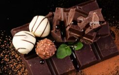 5 Amazing Dark Chocolate Benefits That Can Improve Women’s Health