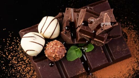 5 Amazing Dark Chocolate Benefits That Can Improve Women’s Health